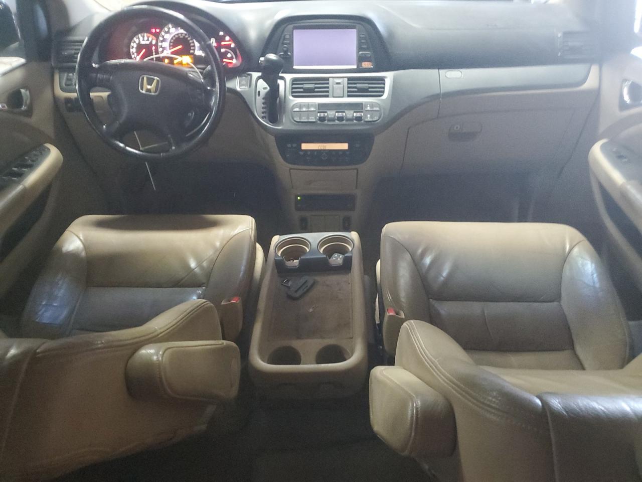 2005 Honda Odyssey Touring VIN: 5FNRL38895B101573 Lot: 65367294