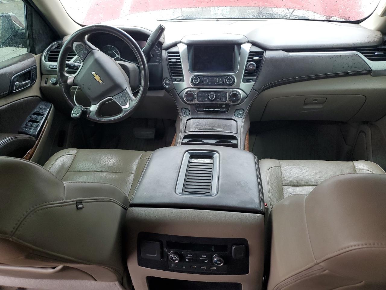 1GNSCJKC3JR203501 2018 Chevrolet Suburban C1500 Premier