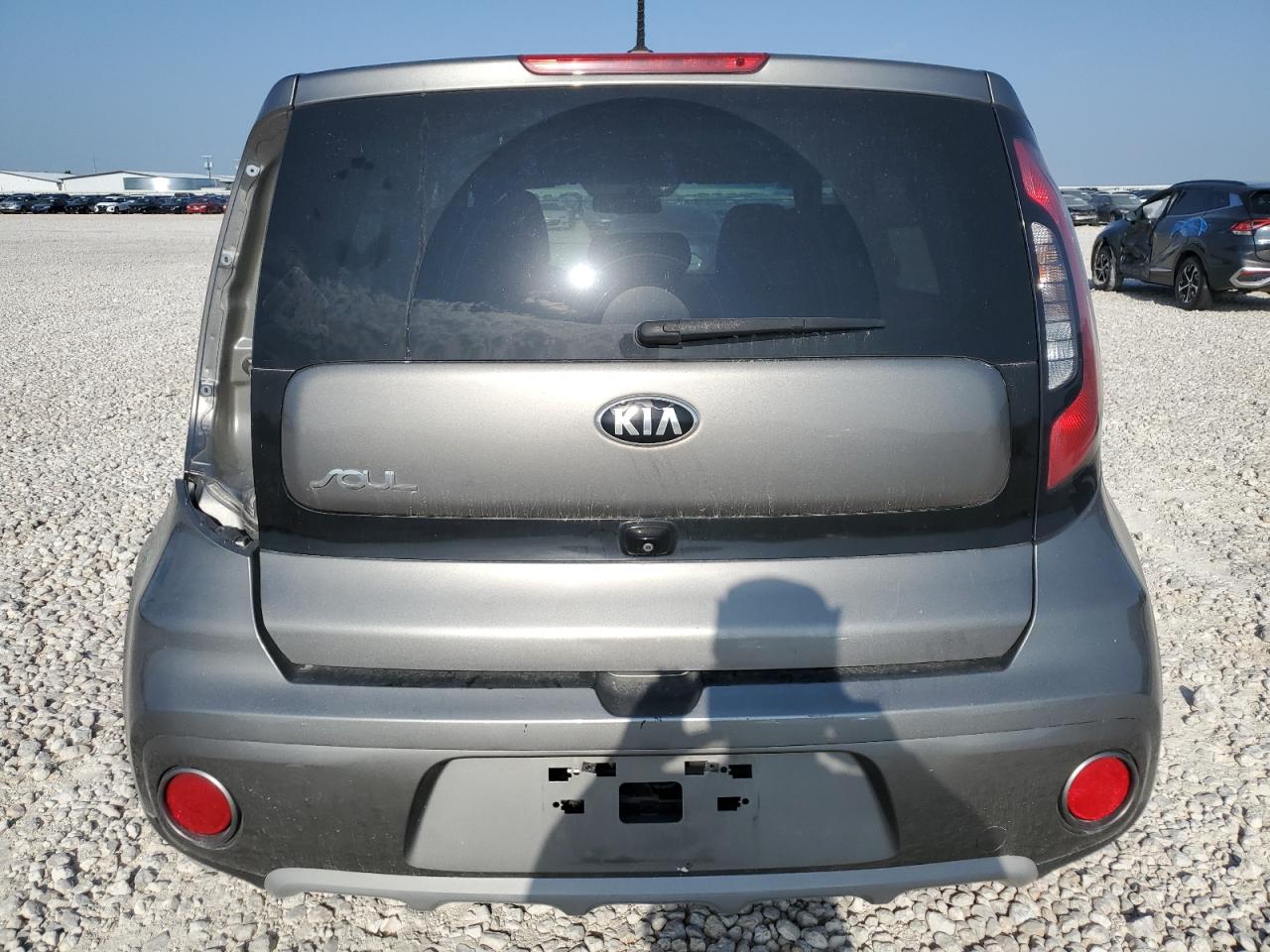 2019 Kia Soul + VIN: KNDJP3A57K7010675 Lot: 61733524