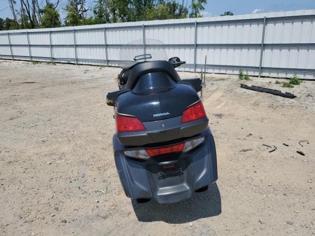 2016 HONDA GL1800 