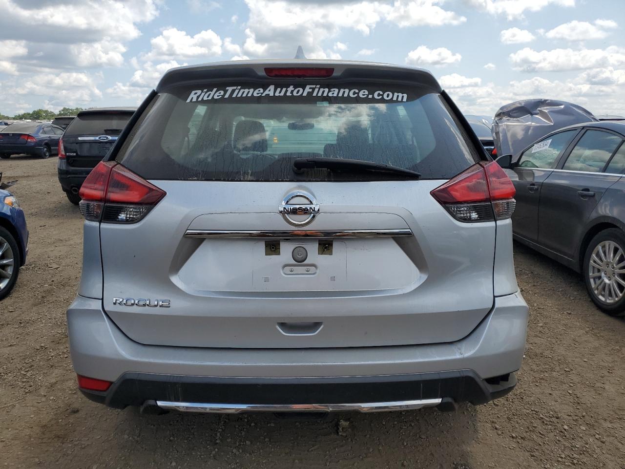 2018 Nissan Rogue S VIN: KNMAT2MT0JP521062 Lot: 64102114