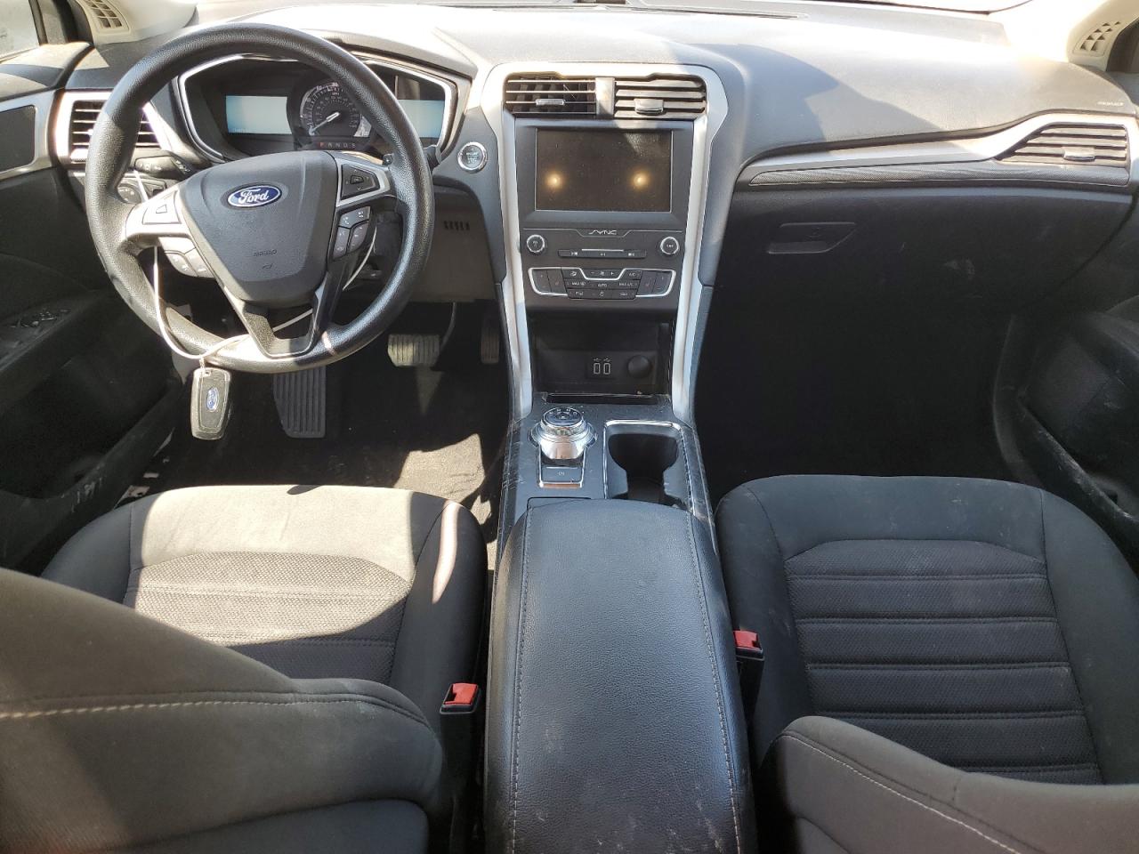 2019 Ford Fusion Se VIN: 3FA6P0T9XKR271222 Lot: 63687924