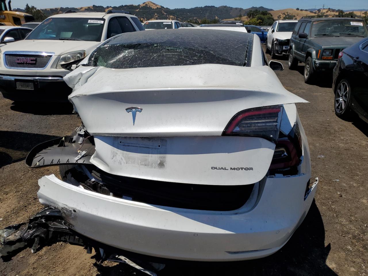 2022 Tesla Model 3 VIN: 5YJ3E1EB3NF212477 Lot: 61730664