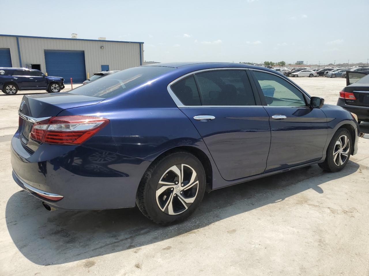 1HGCR2F4XGA033201 HONDA ACCORD 2016