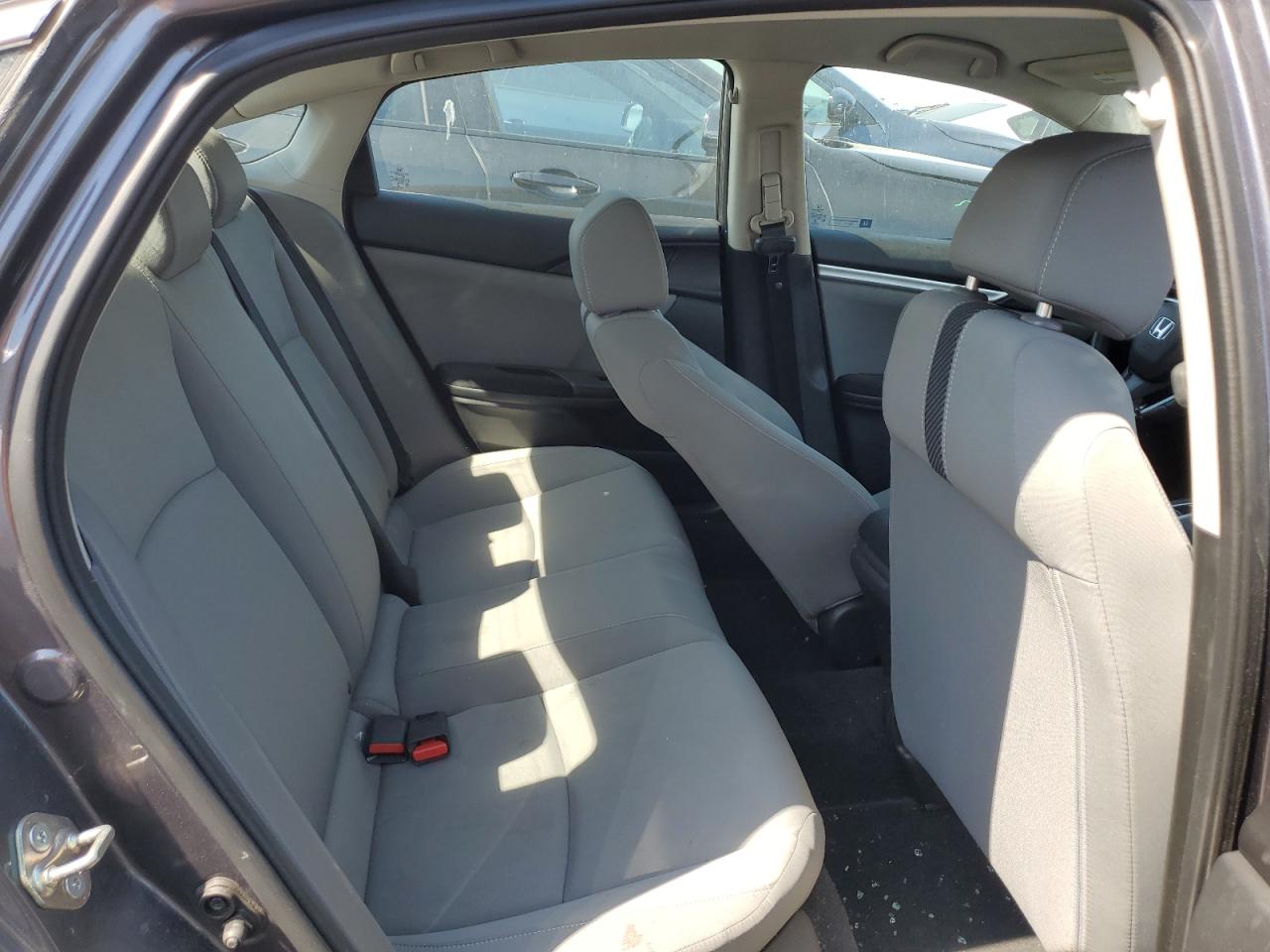 19XFC2F50HE200315 2017 Honda Civic Lx