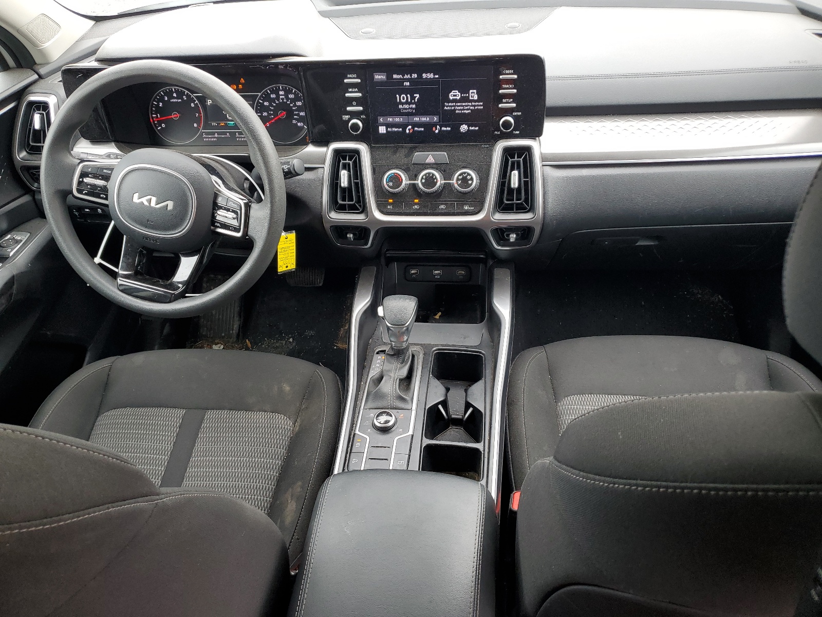 5XYRGDLC5NG099898 2022 Kia Sorento Lx