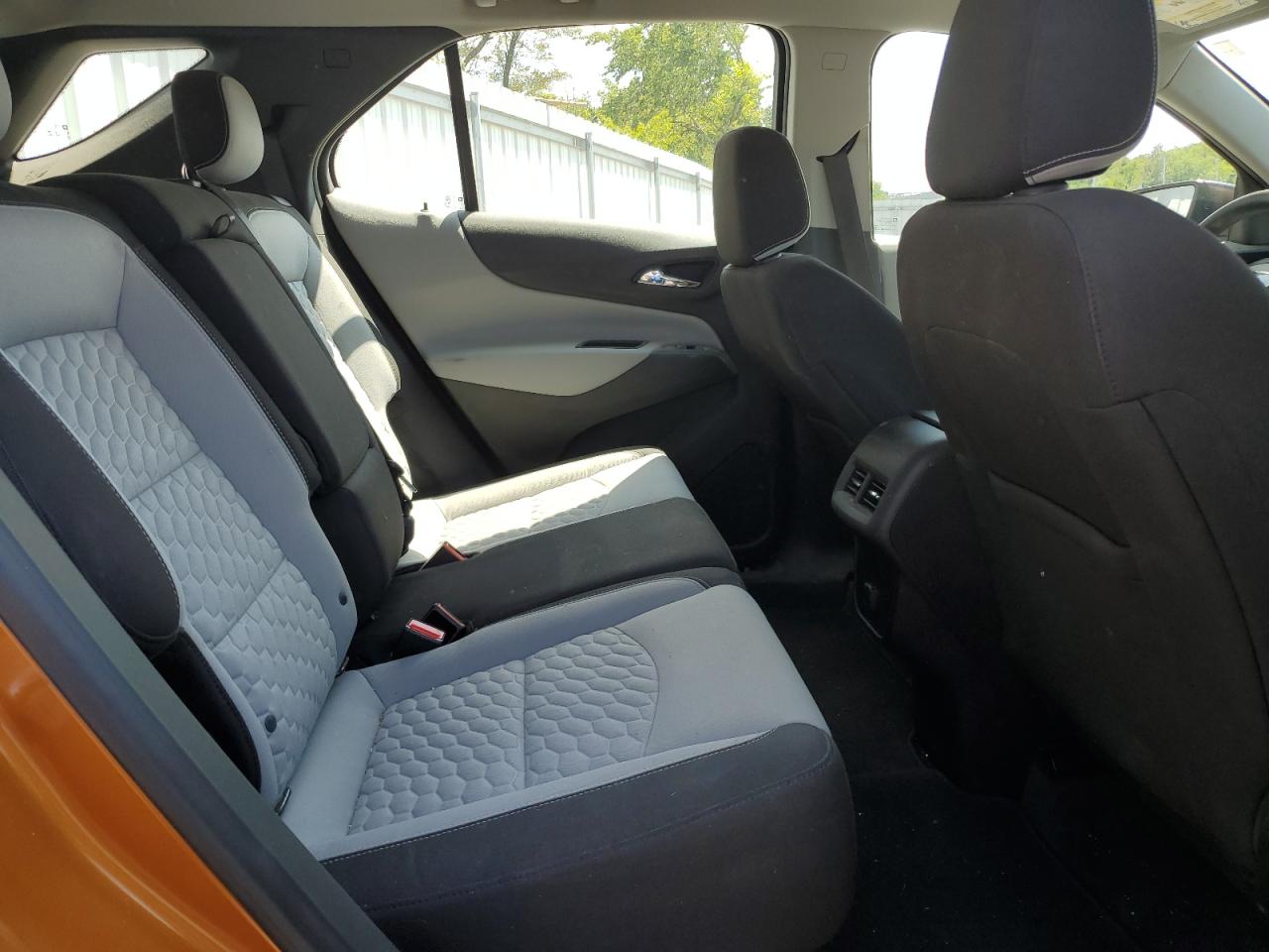 2018 Chevrolet Equinox Ls VIN: 2GNAXHEV9J6161305 Lot: 63992454