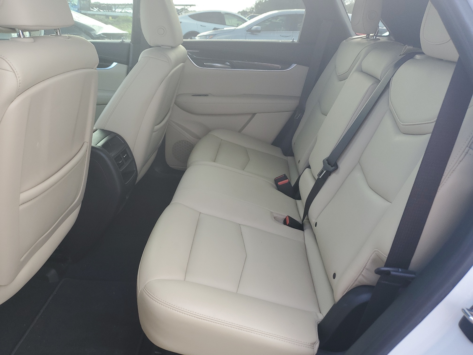 1GYKNARS8JZ110452 2018 Cadillac Xt5