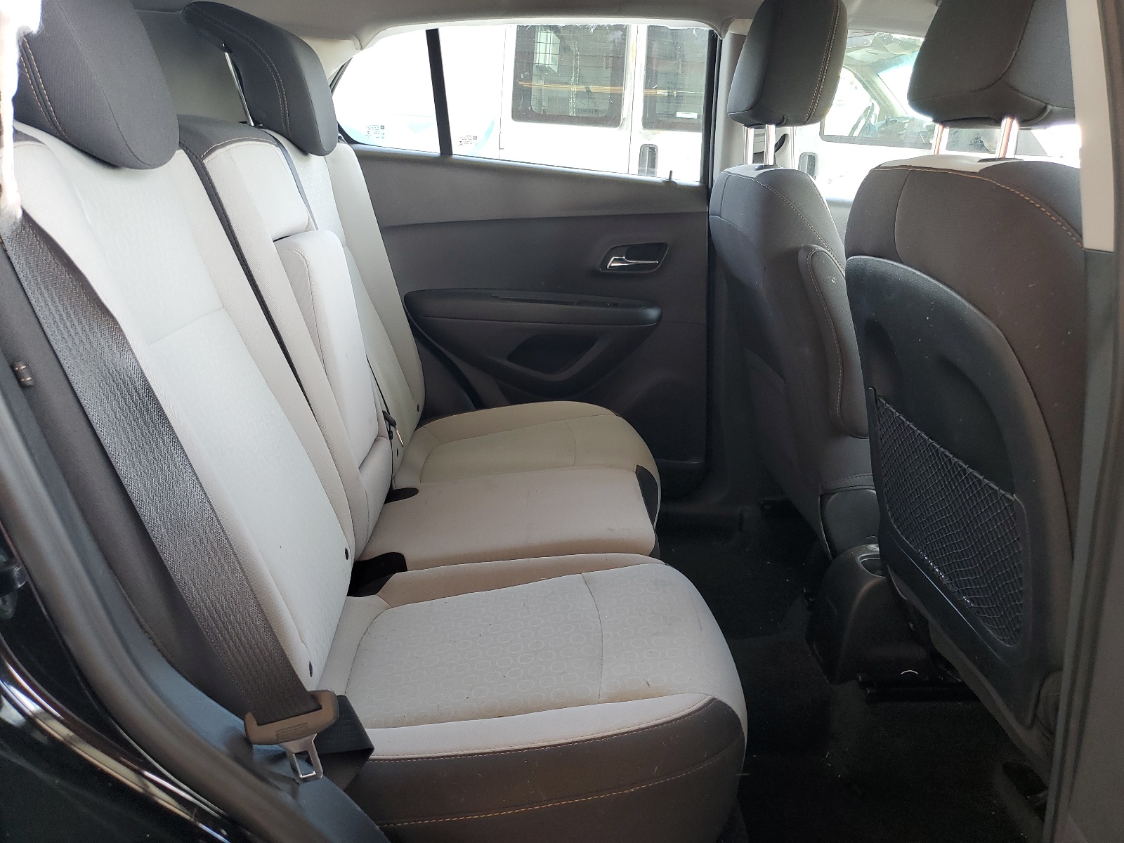 3GNCJKSB1JL350480 2018 Chevrolet Trax Ls