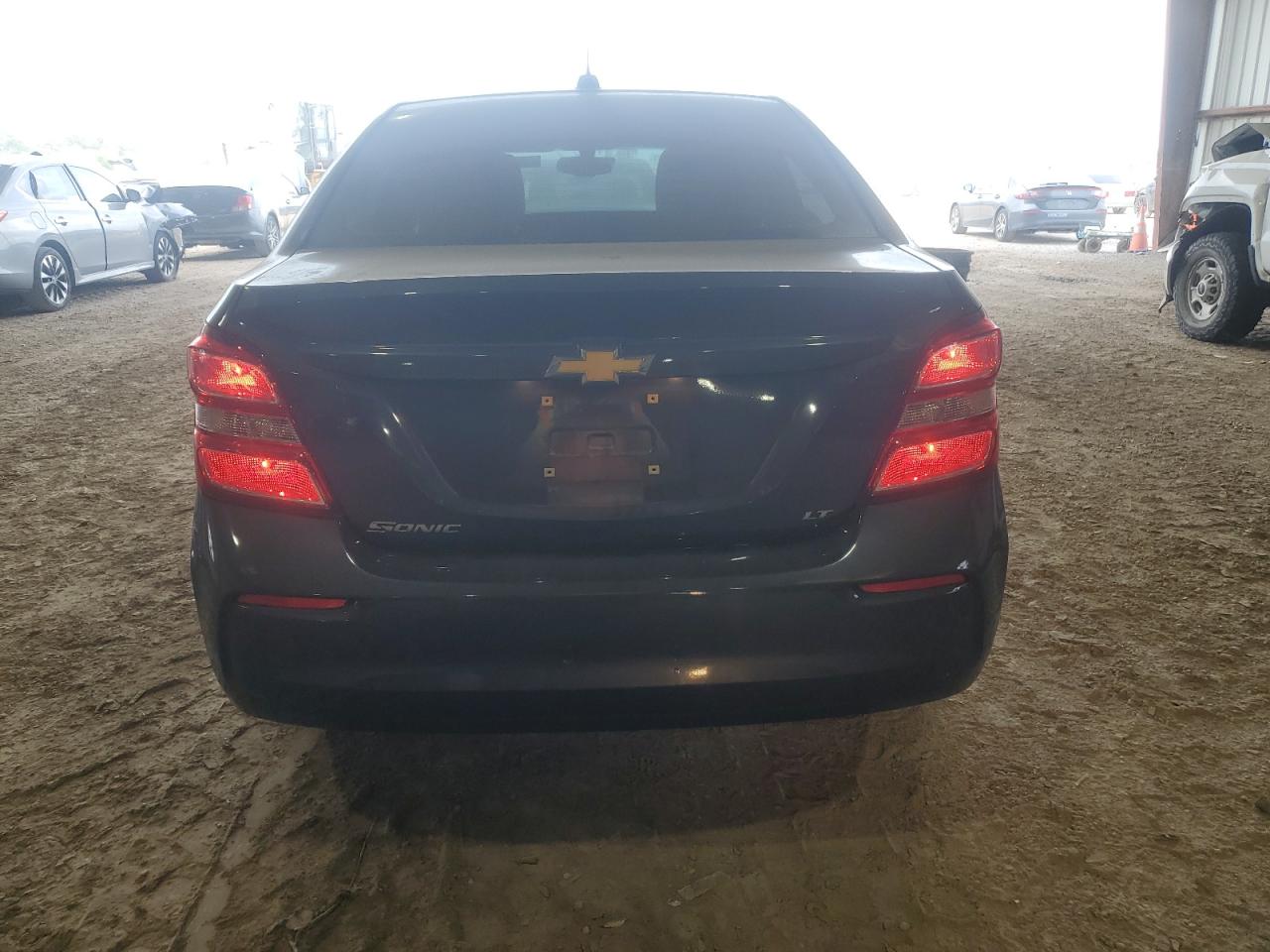 2020 Chevrolet Sonic Lt VIN: 1G1JD5SB2L4100949 Lot: 61840714