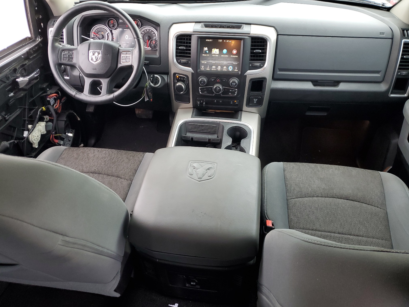 1C6RR6LT5FS761908 2015 Ram 1500 Slt