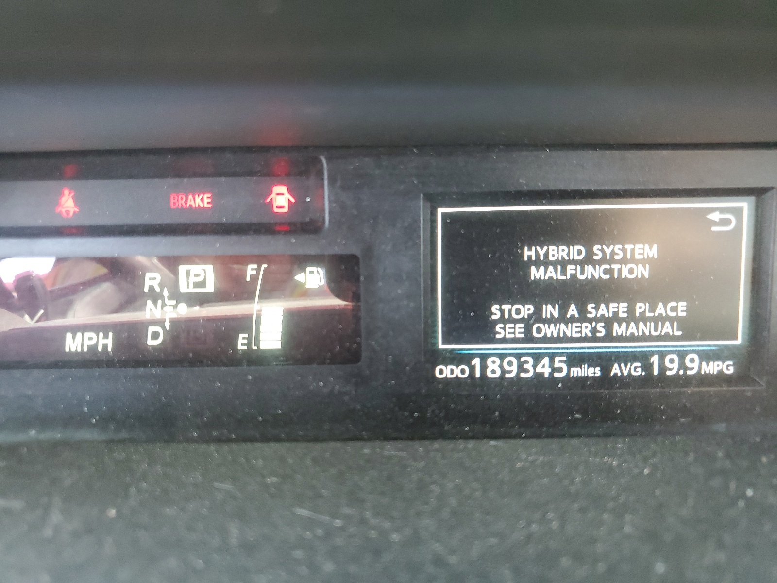 JTDZN3EU8HJ070261 2017 Toyota Prius V