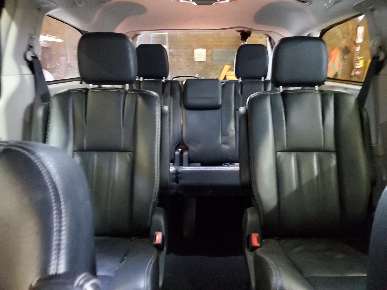 2014 Chrysler Town & Country Touring VIN: 2C4RC1BG0ER434575 Lot: 64032764