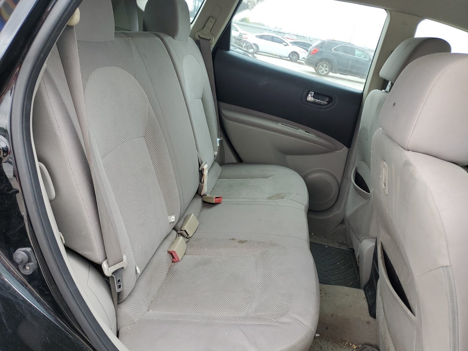 JN8AS5MT2BW575656 2011 Nissan Rogue S