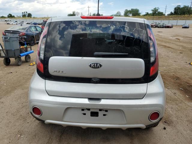  KIA SOUL 2018 Silver