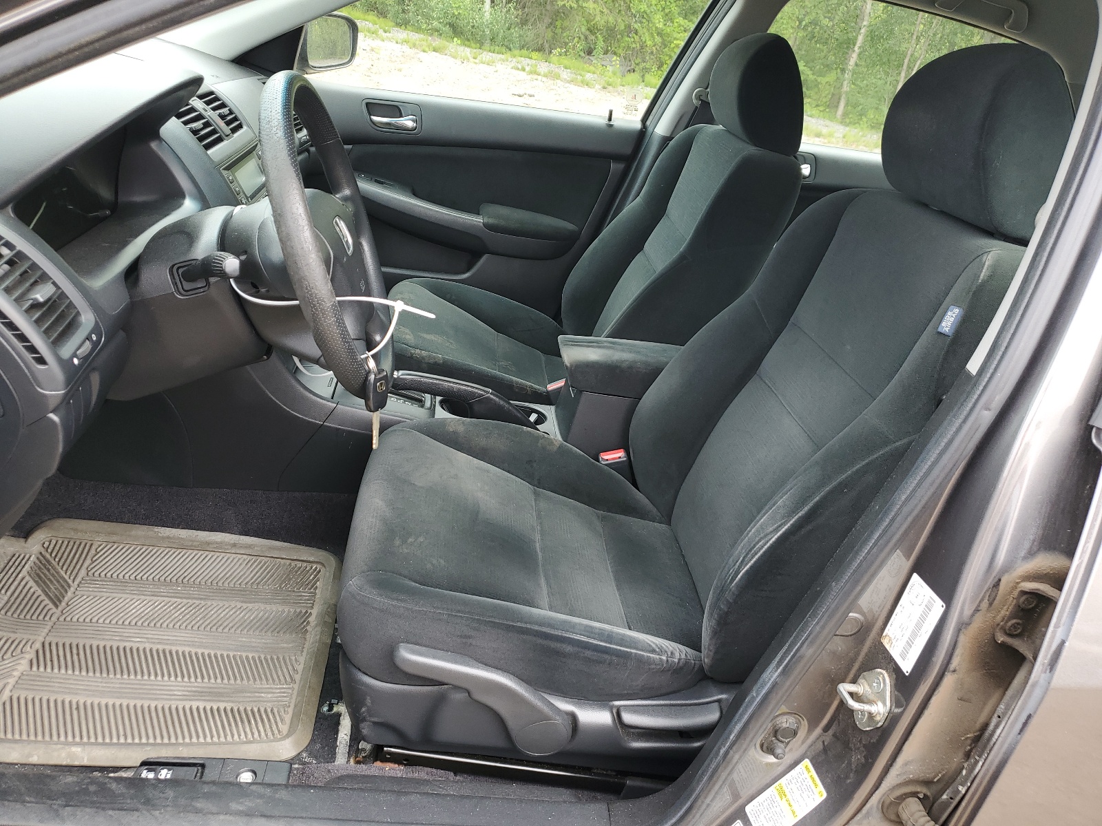 1HGCM56106A812756 2006 Honda Accord Value