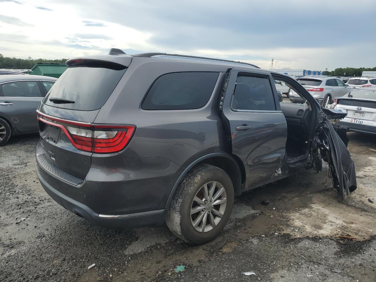 2017 Dodge Durango - Image 3