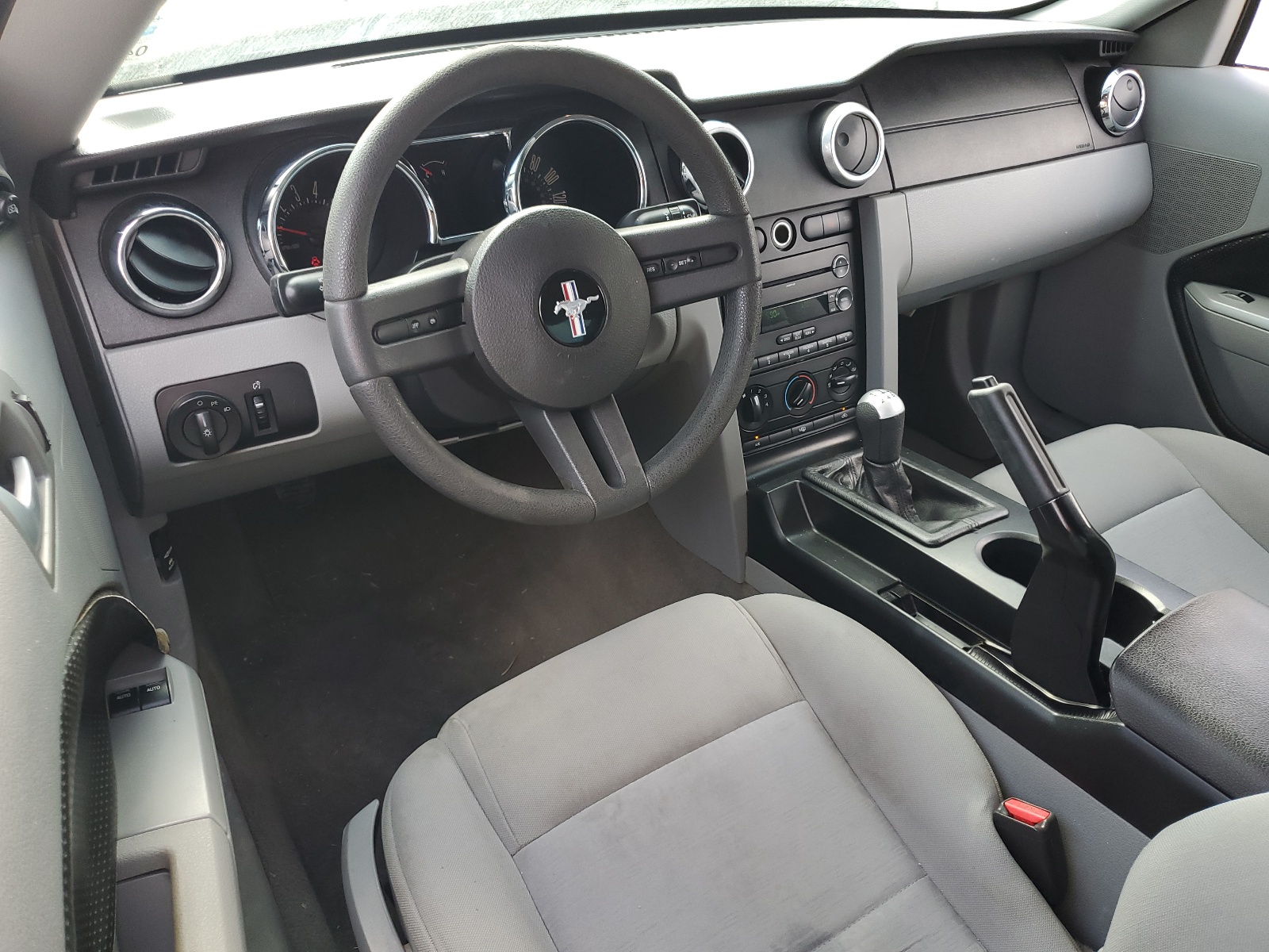 1ZVHT80N485191647 2008 Ford Mustang