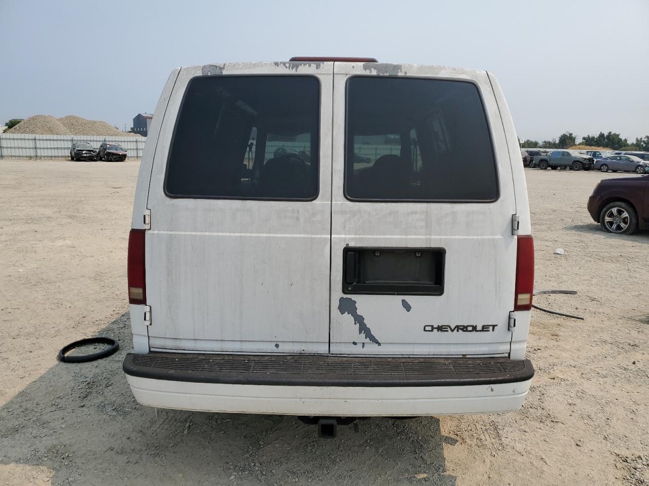 1996 Chevrolet Astro VIN: 1GCDM19W1TB165955 Lot: 65492204