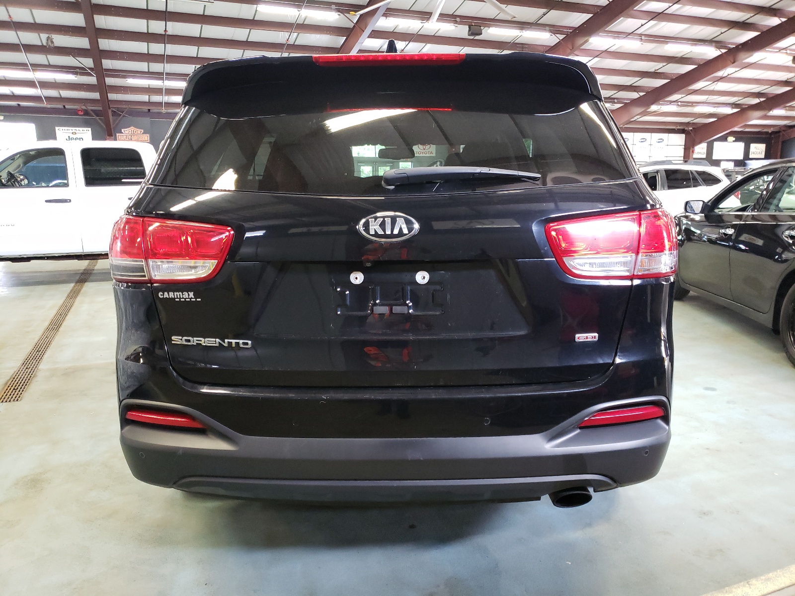 2017 Kia Sorento Lx vin: 5XYPGDA33HG327119