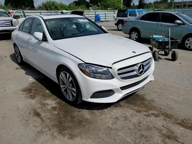 2018 Mercedes-Benz C 300 VIN: 55SWF4JB5JU244034 Lot: 61215044