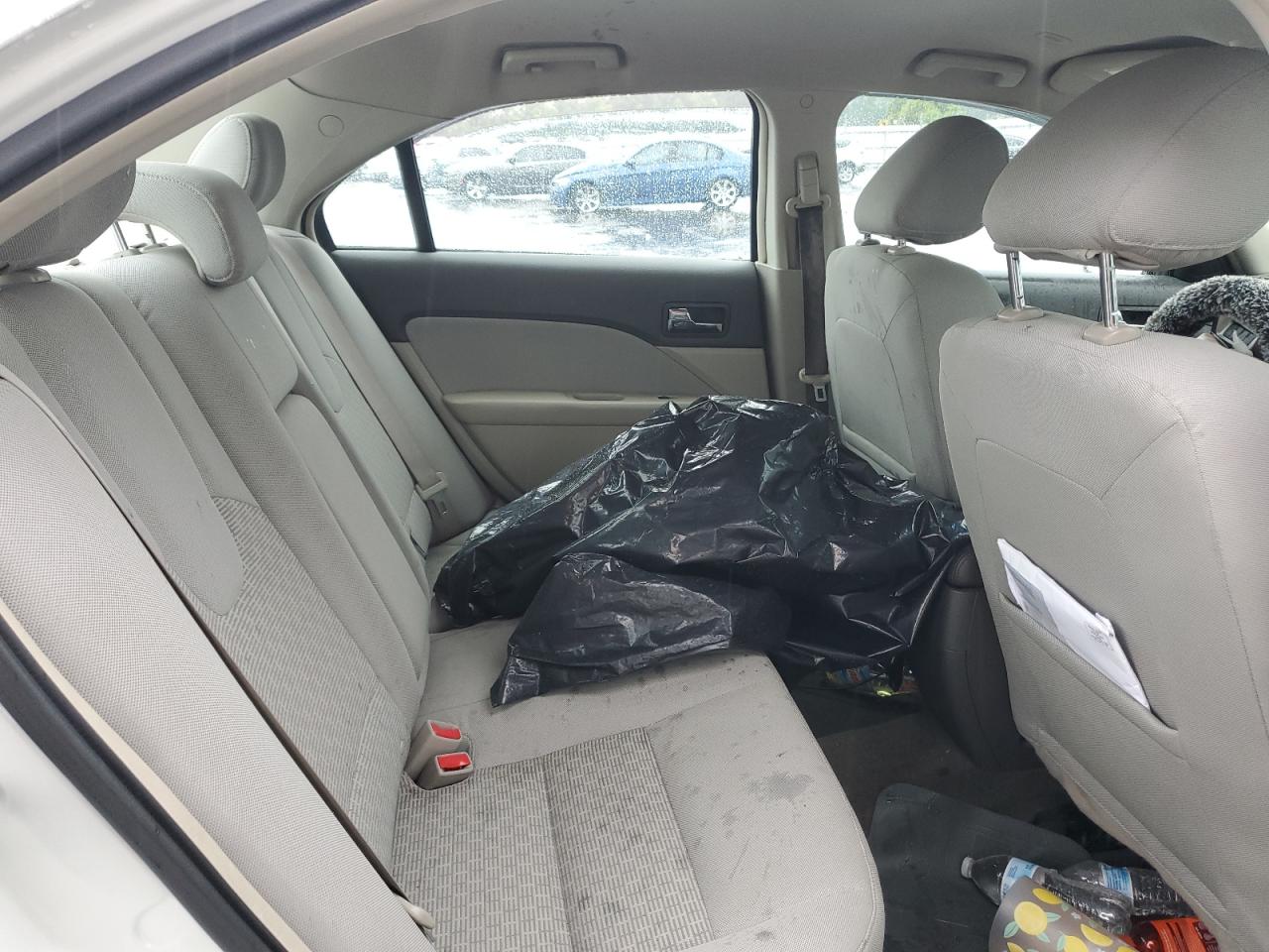 2011 Ford Fusion Se VIN: 3FAHP0HA2BR345597 Lot: 63101234