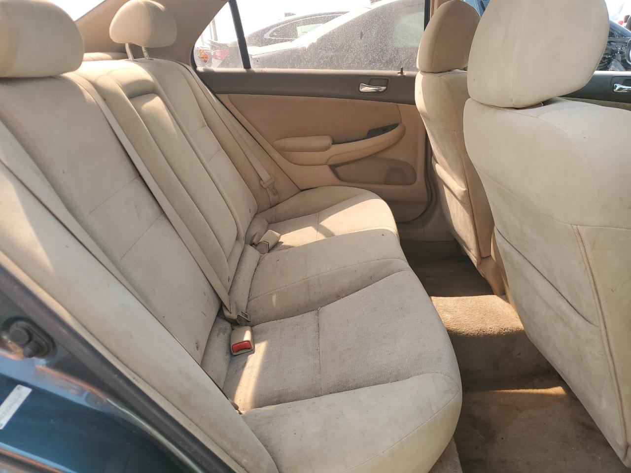 2004 Honda Accord Lx VIN: 3HGCM56304G702211 Lot: 62118074