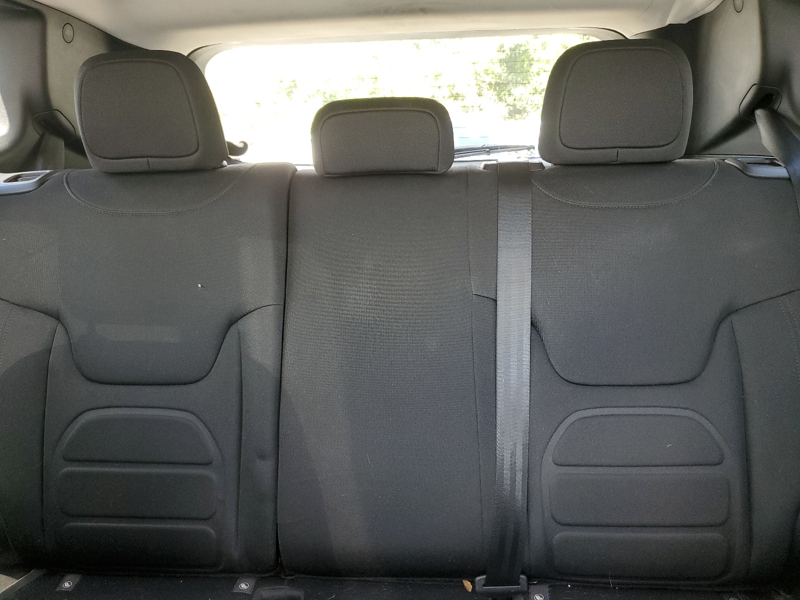 ZACNJABB0KPJ77827 2019 Jeep Renegade Latitude