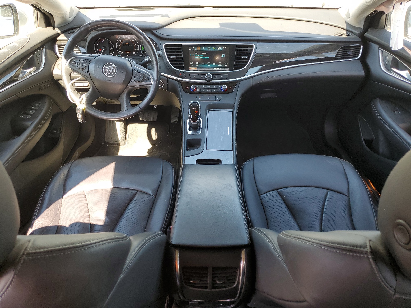 1G4ZR5SZ4JU132951 2018 Buick Lacrosse Premium