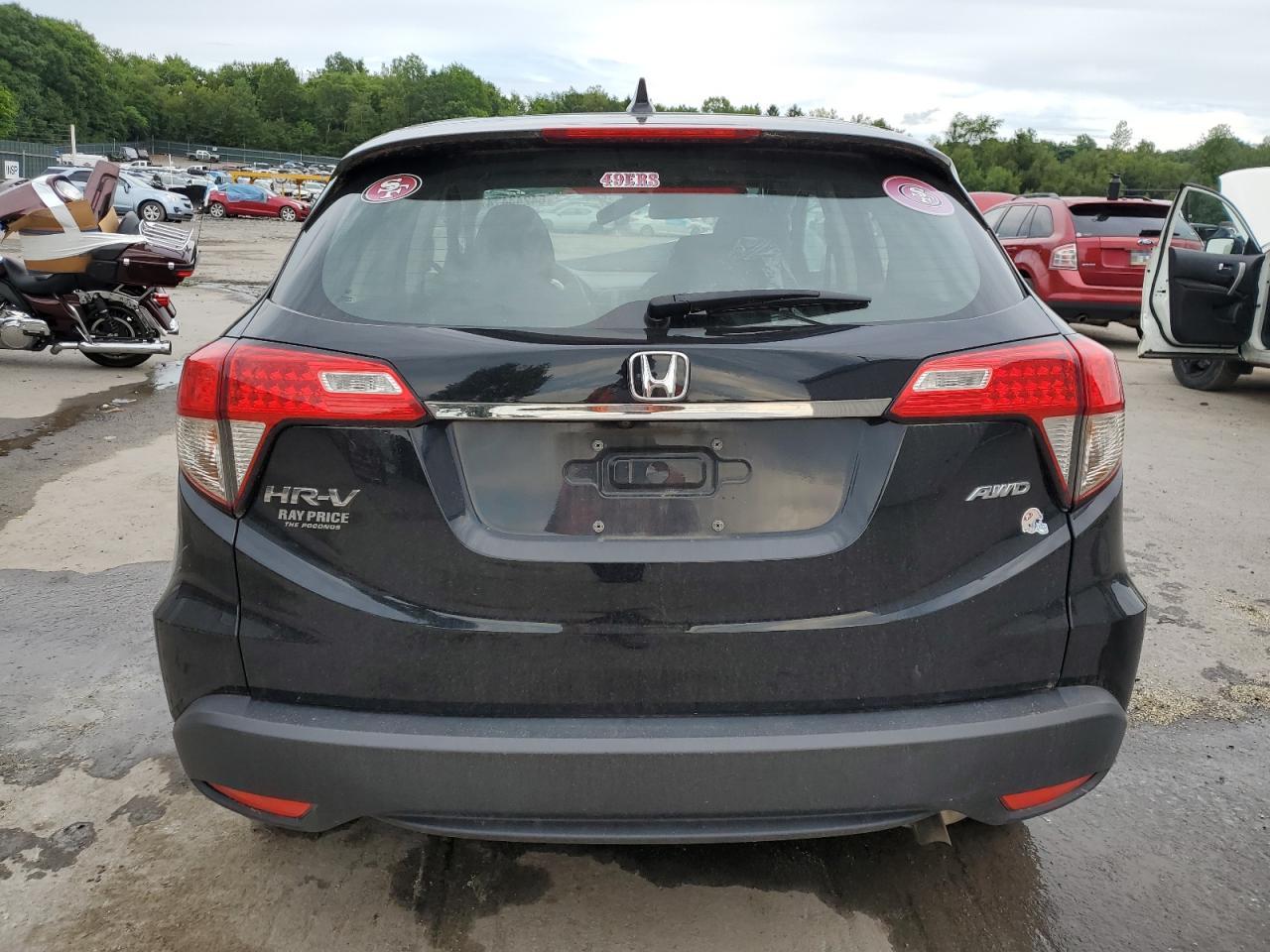 2020 Honda Hr-V Lx VIN: 3CZRU6H33LG700683 Lot: 64243474
