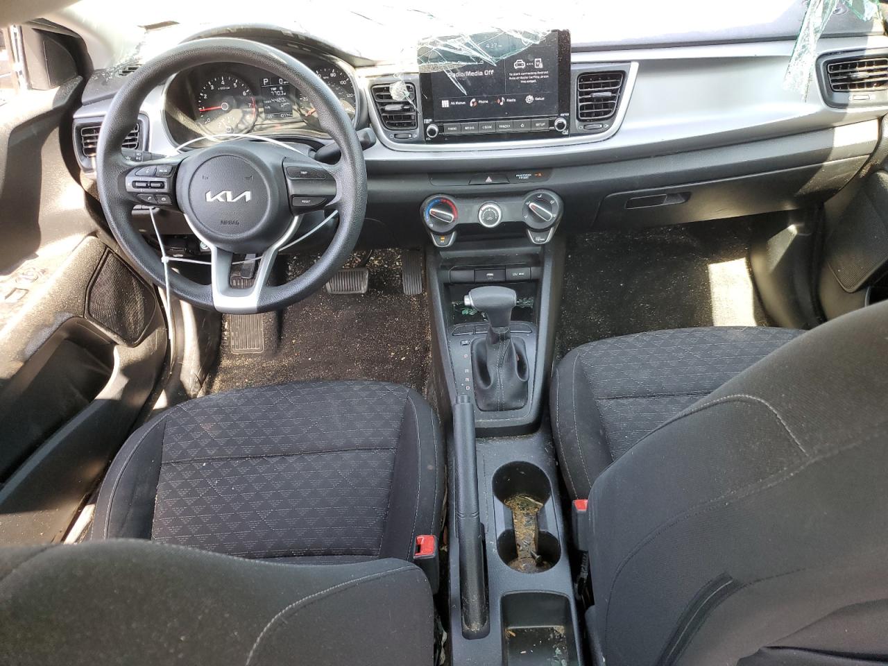 3KPA24AD0NE480093 2022 Kia Rio Lx