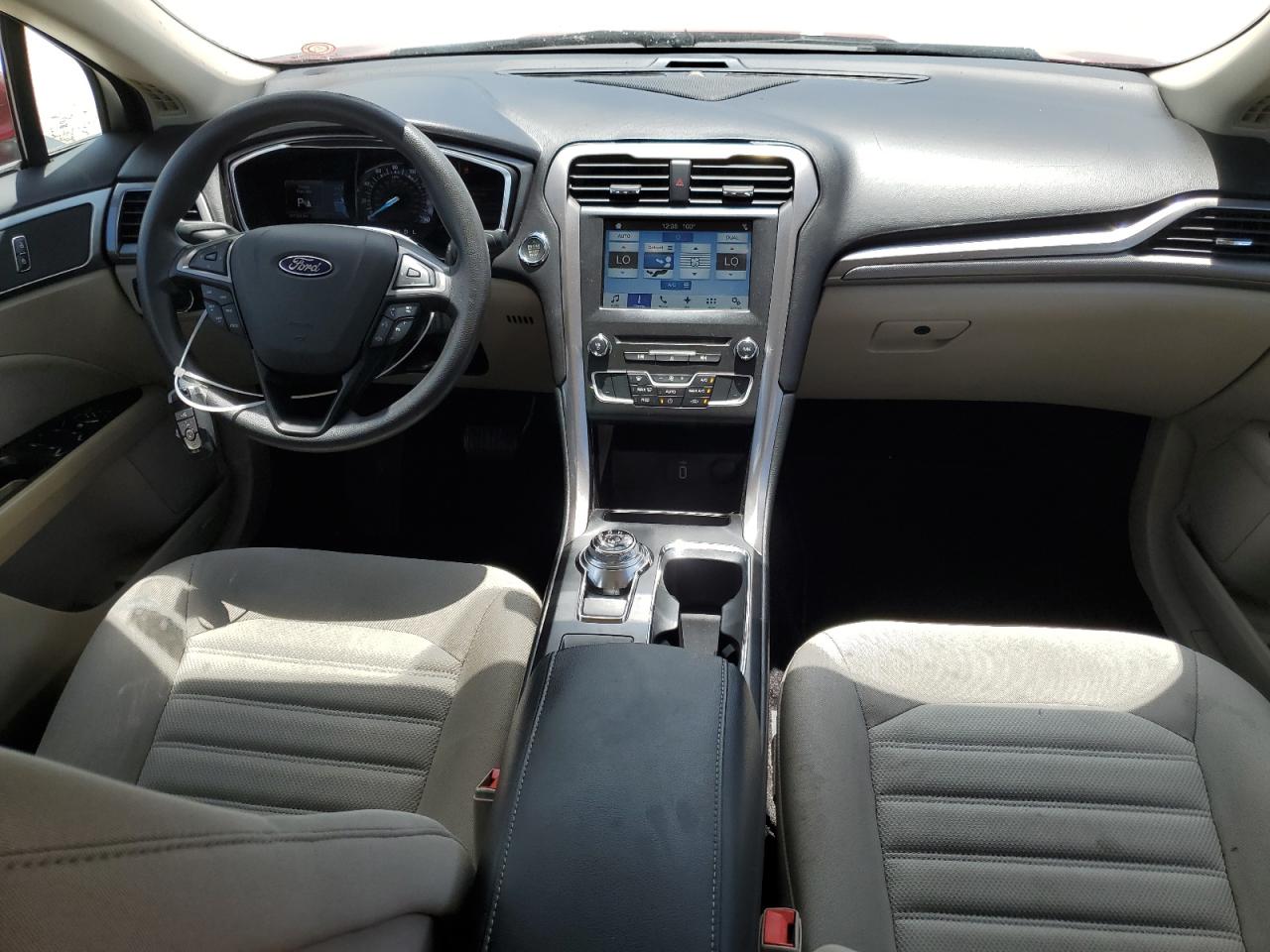 2017 Ford Fusion Se VIN: 3FA6P0H74HR103351 Lot: 63669234