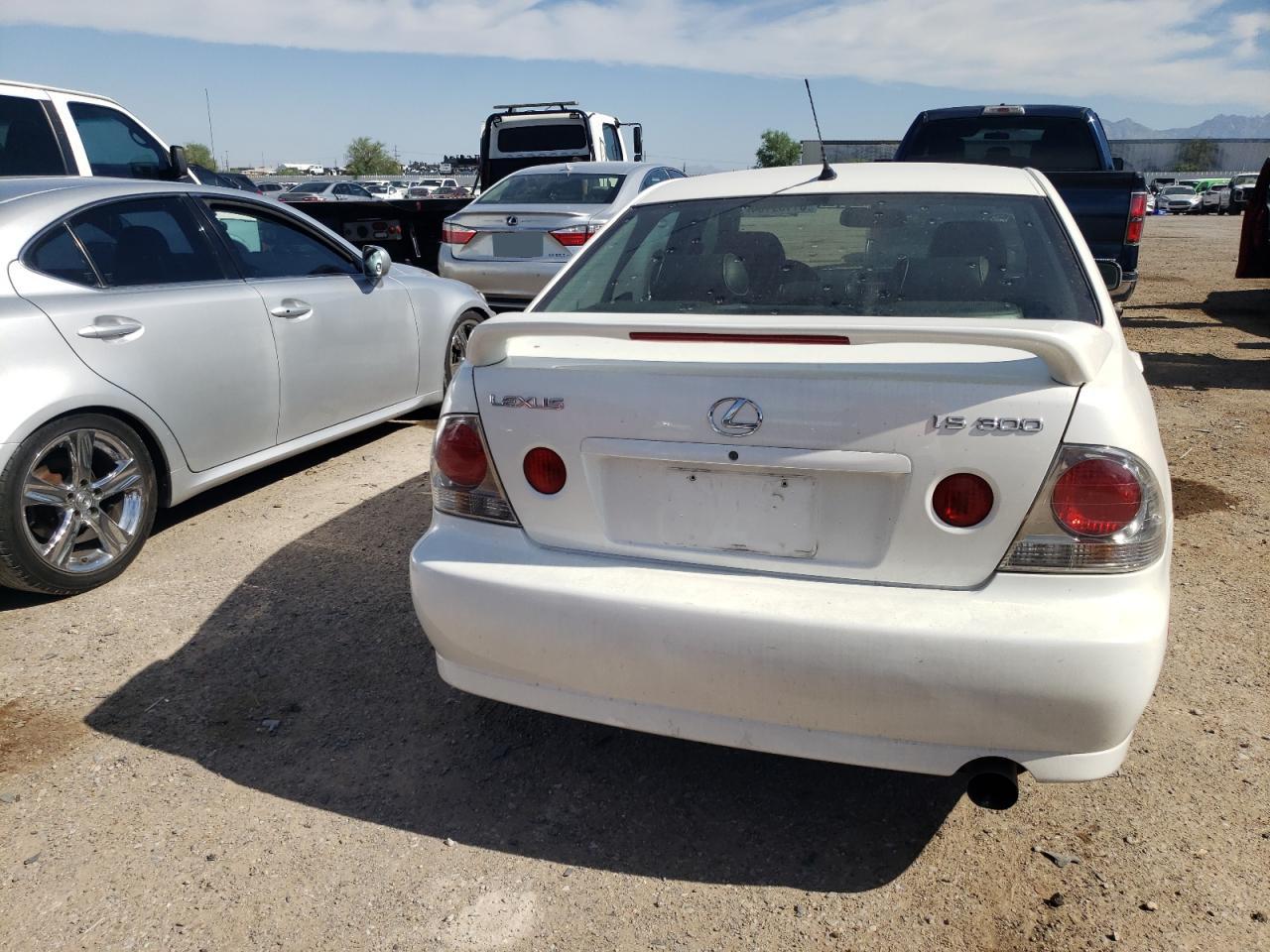 2002 Lexus Is 300 VIN: JTHBD192520051597 Lot: 61159154