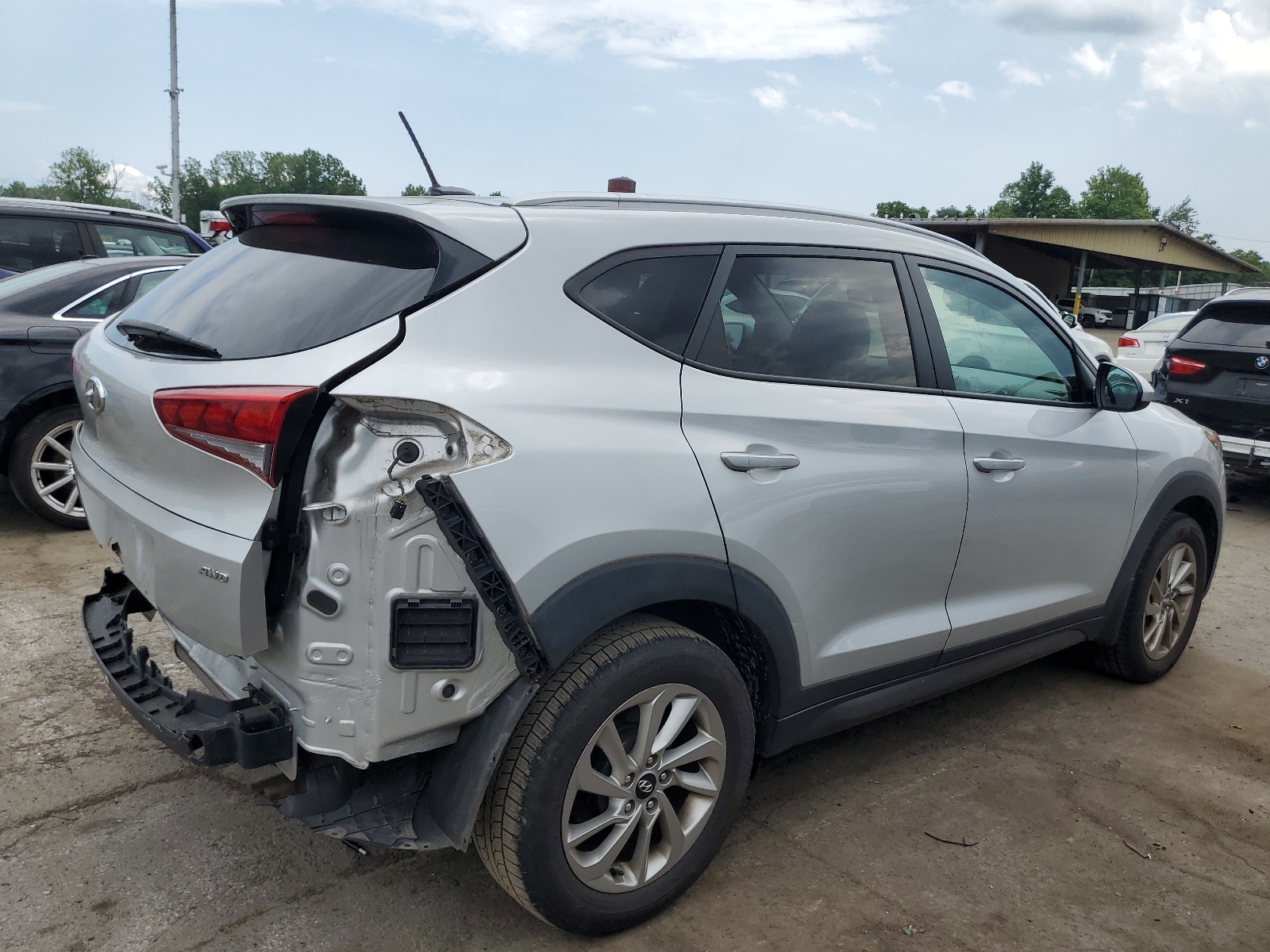 KM8J3CA42GU037399 2016 Hyundai Tucson Limited
