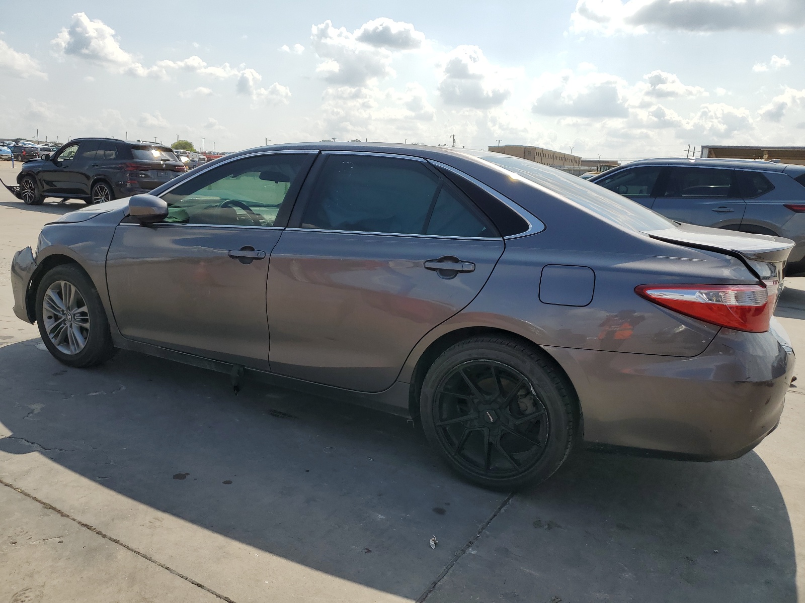 2017 Toyota Camry Le vin: 4T1BF1FK4HU370308