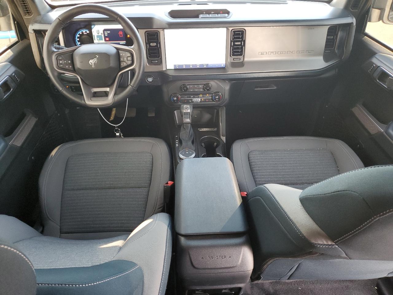 2023 Ford Bronco Base VIN: 1FMDE5BH8PLB30082 Lot: 64949034