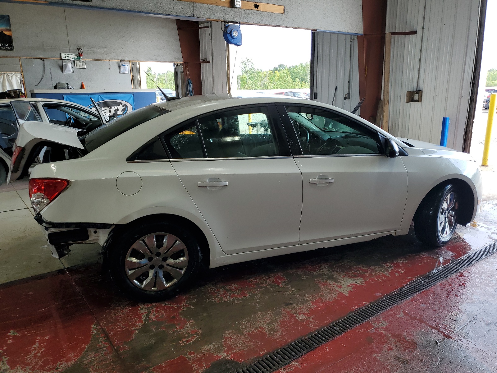 2012 Chevrolet Cruze Ls vin: 1G1PC5SH3C7224258