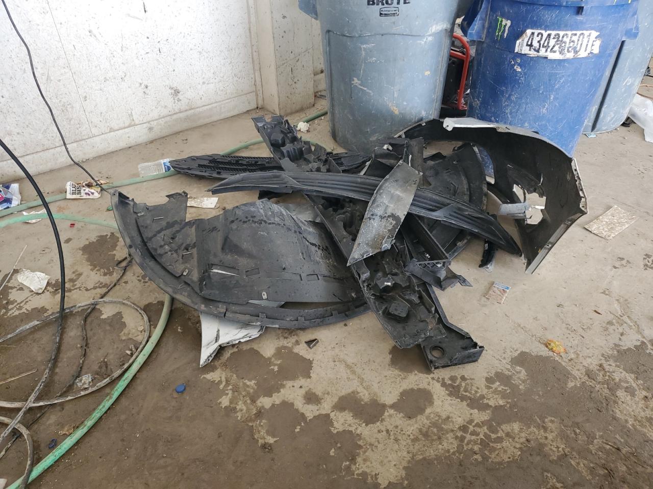 2015 Ford Taurus Sel VIN: 1FAHP2E82FG182492 Lot: 61063344