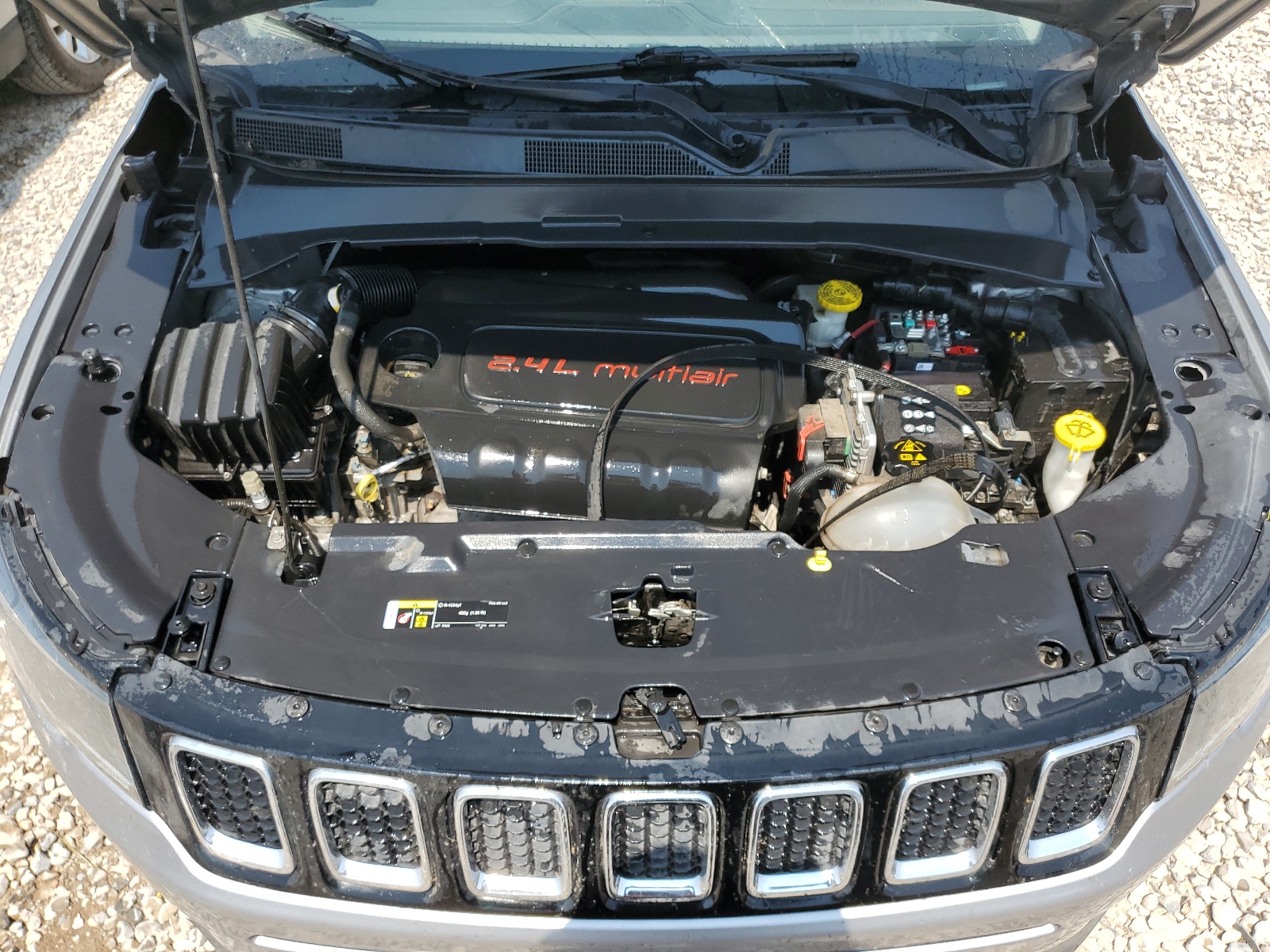 3C4NJDCB5KT766965 2019 Jeep Compass Limited