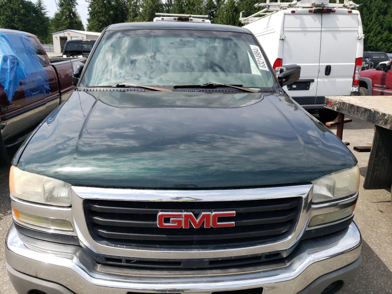 2005 GMC Sierra K2500 Heavy Duty VIN: 1GTHK24295E259570 Lot: 63214984