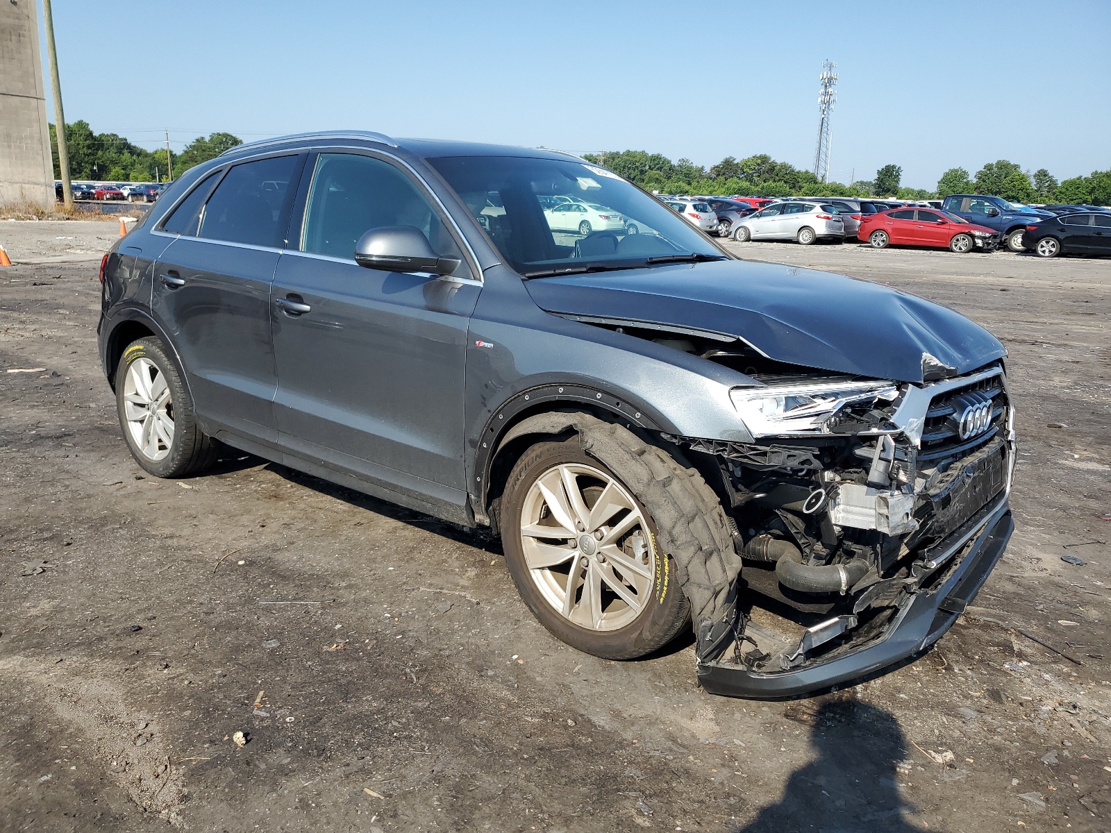 WA1JCCFS2JR008291 2018 Audi Q3 Premium Plus