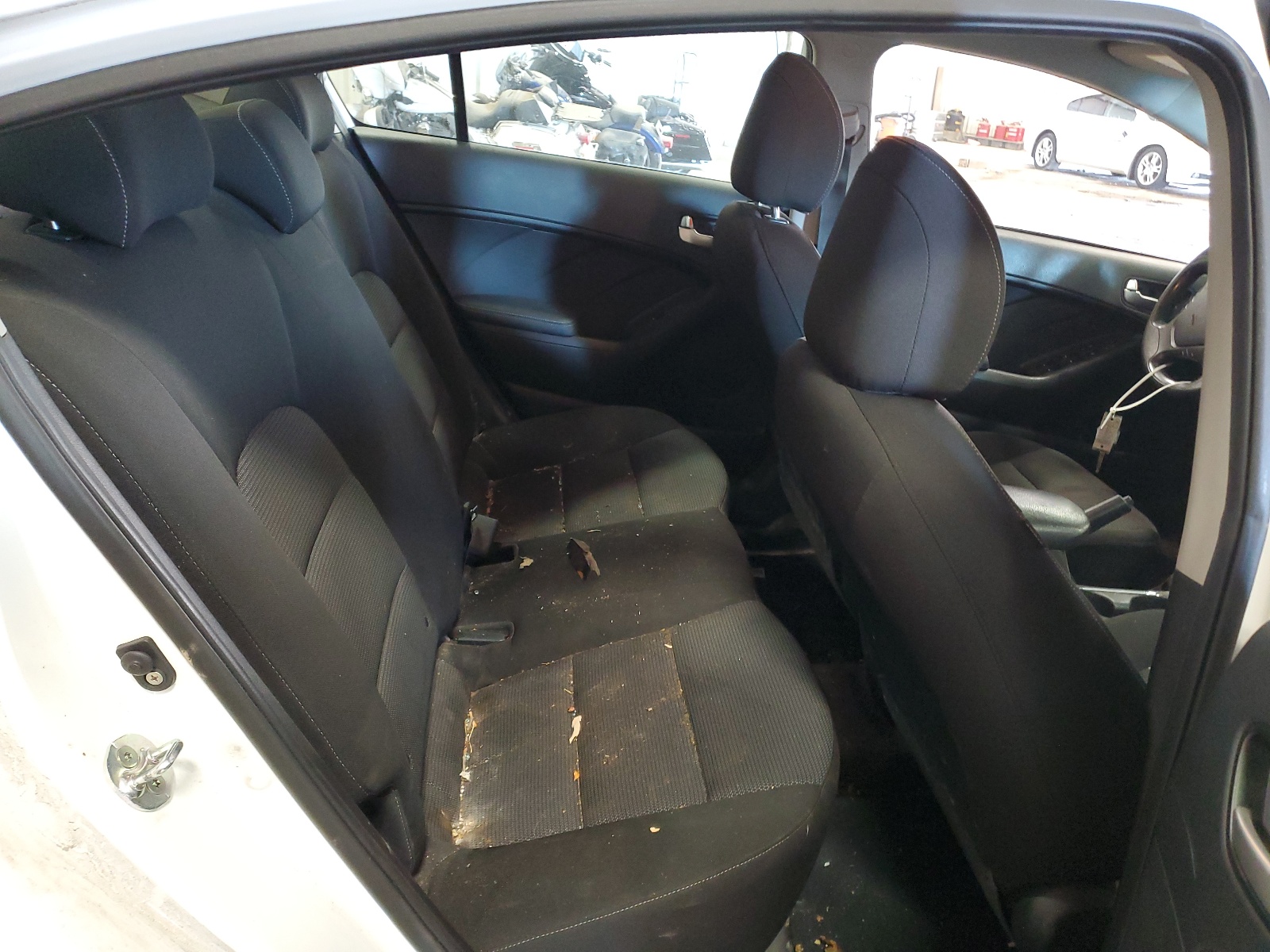 3KPFK4A71HE047709 2017 Kia Forte Lx