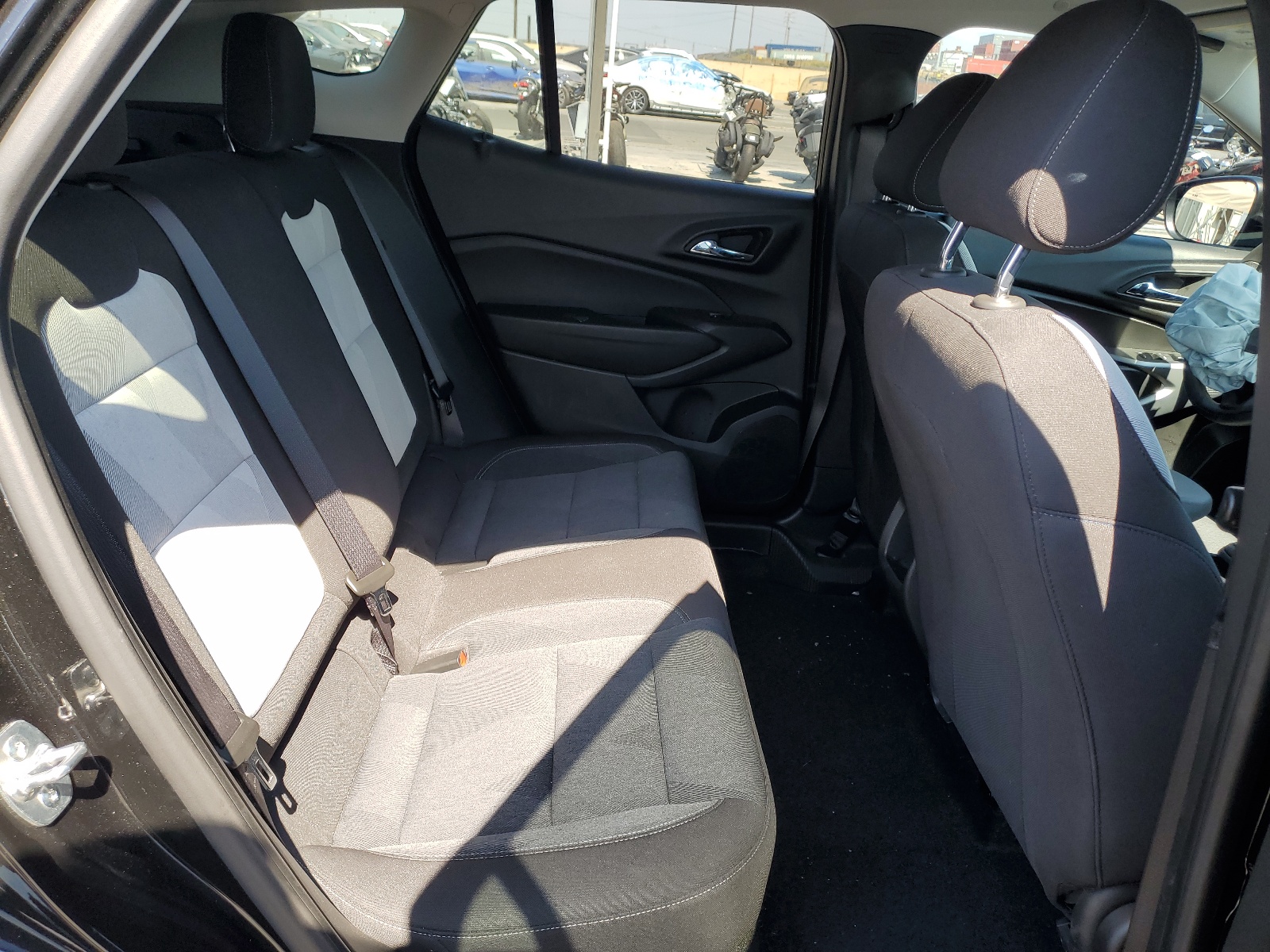 KL77LFE27RC207674 2024 Chevrolet Trax Ls