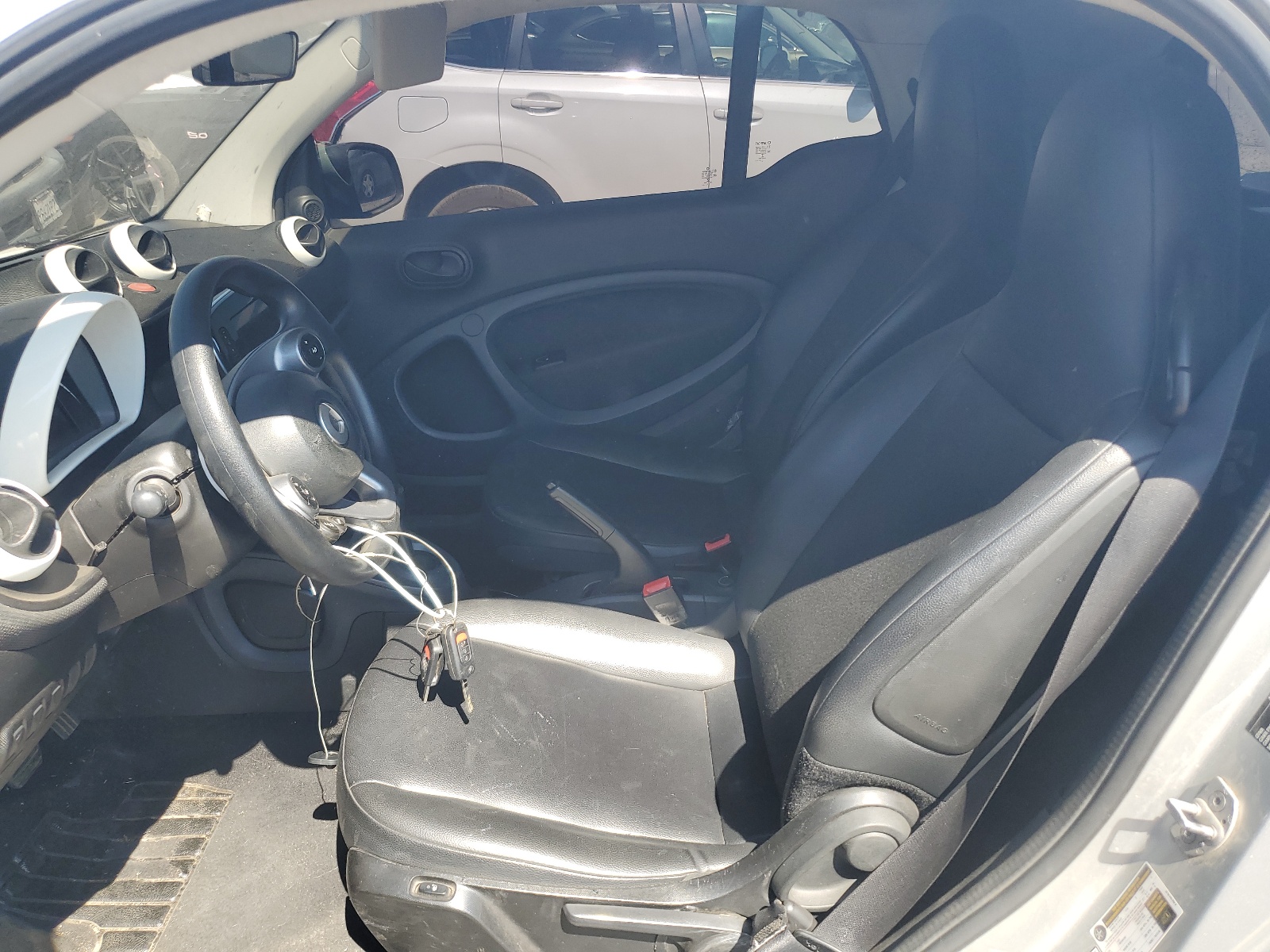 2017 Smart Fortwo vin: WMEFJ5DA3HK171477