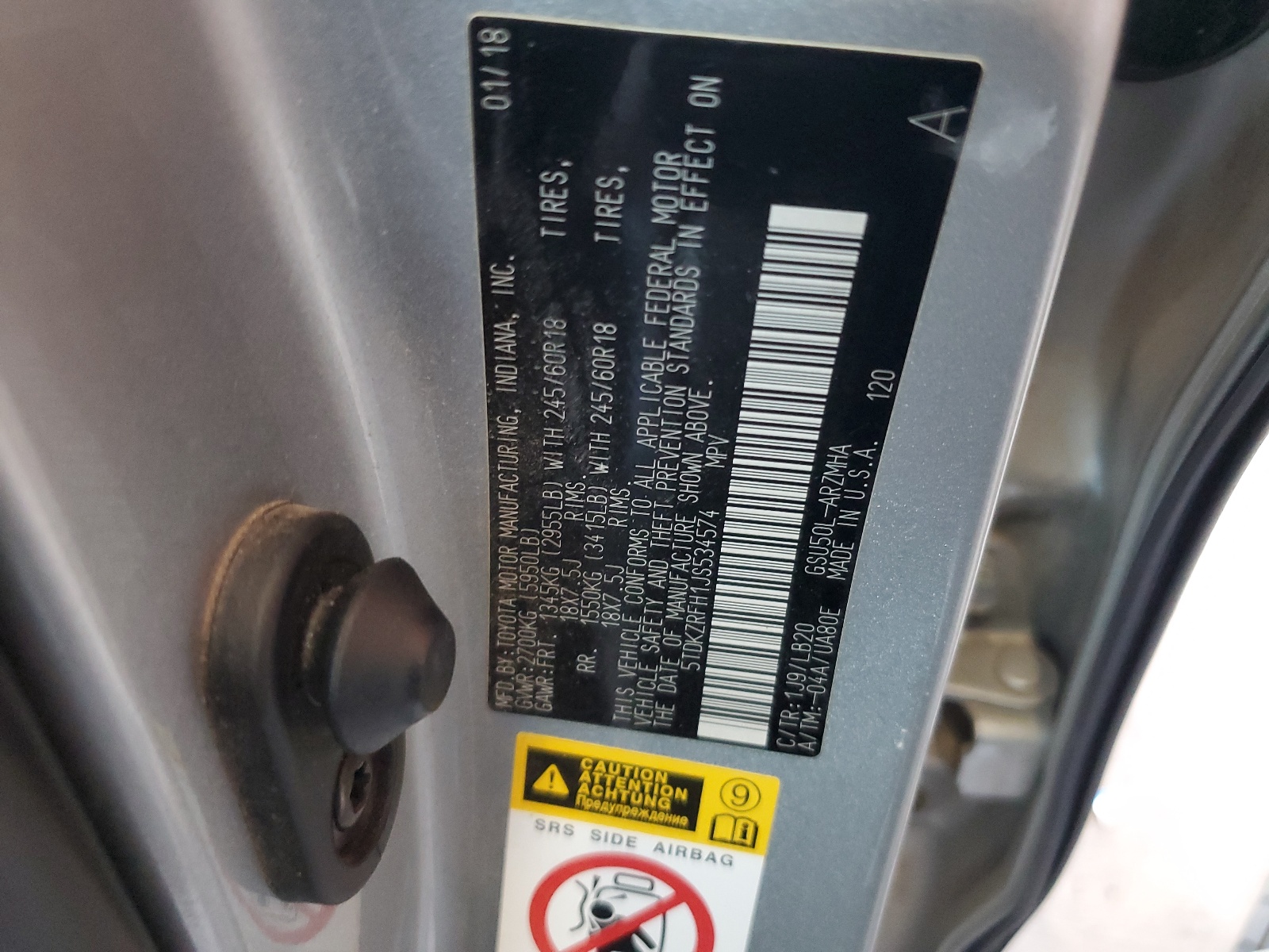 5TDKZRFH1JS534574 2018 Toyota Highlander Se