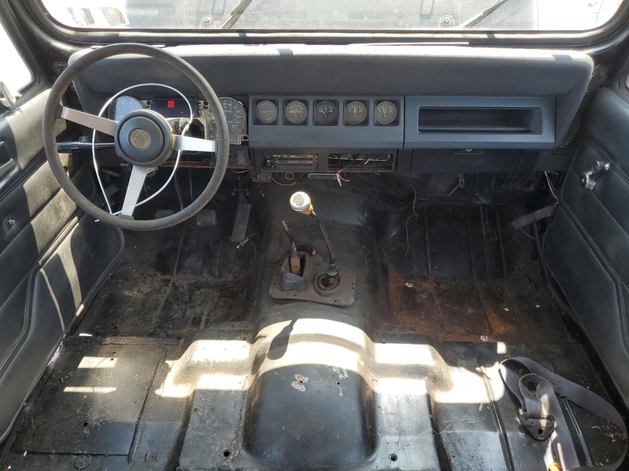 1992 Jeep Wrangler / Yj VIN: 2J4FY29SXNJ523454 Lot: 65004204