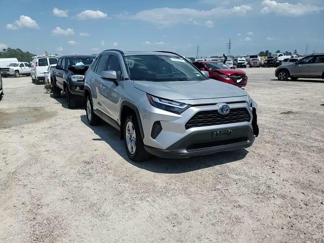 2022 Toyota Rav4 Xle VIN: 2T3RWRFV1NW138176 Lot: 62268594