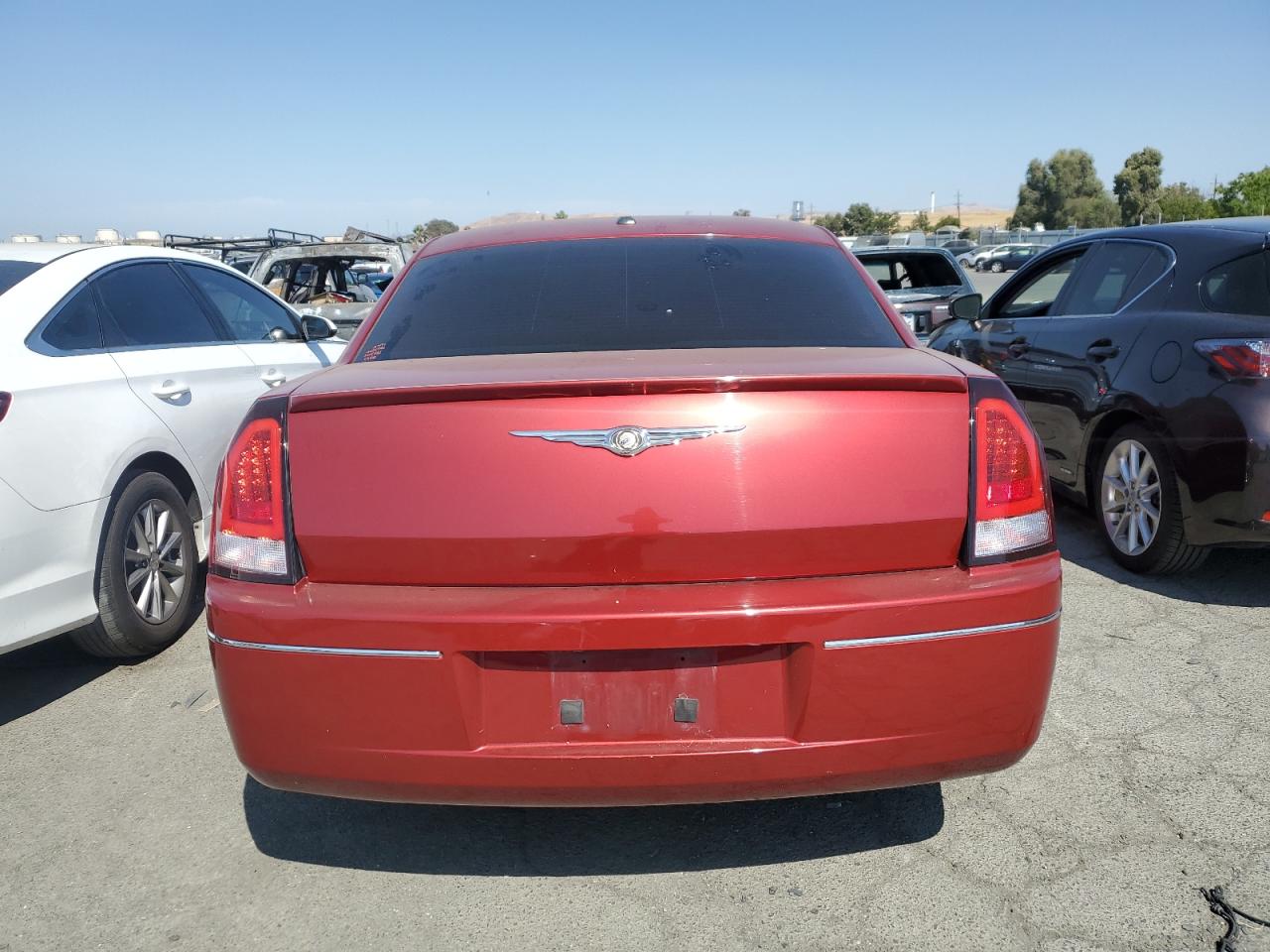 2007 Chrysler 300 Touring VIN: 2C3KA53G57H702935 Lot: 61895964