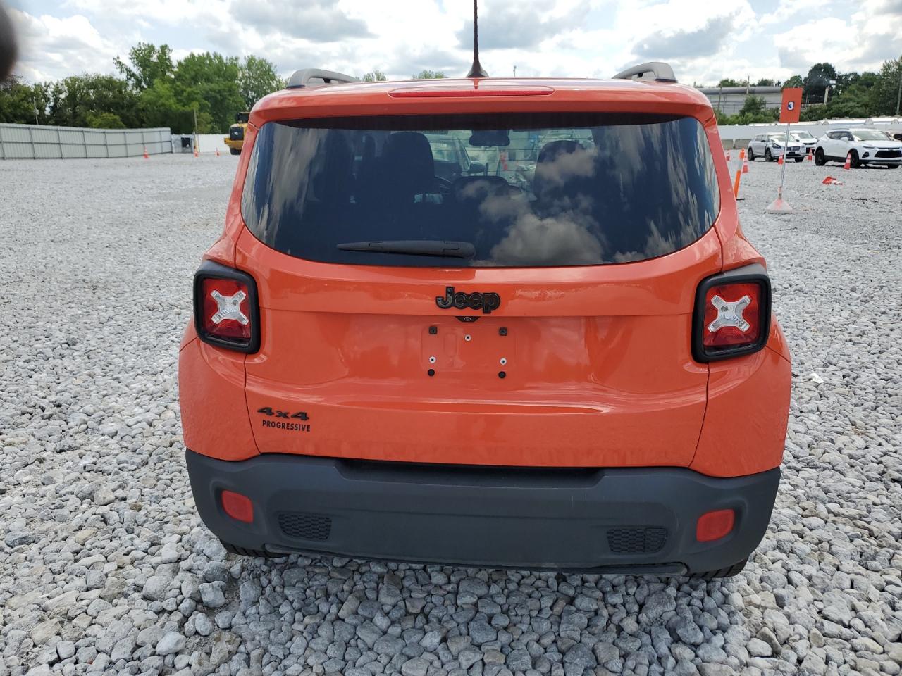 2017 Jeep Renegade Latitude VIN: ZACCJBBB8HPF29108 Lot: 63847444