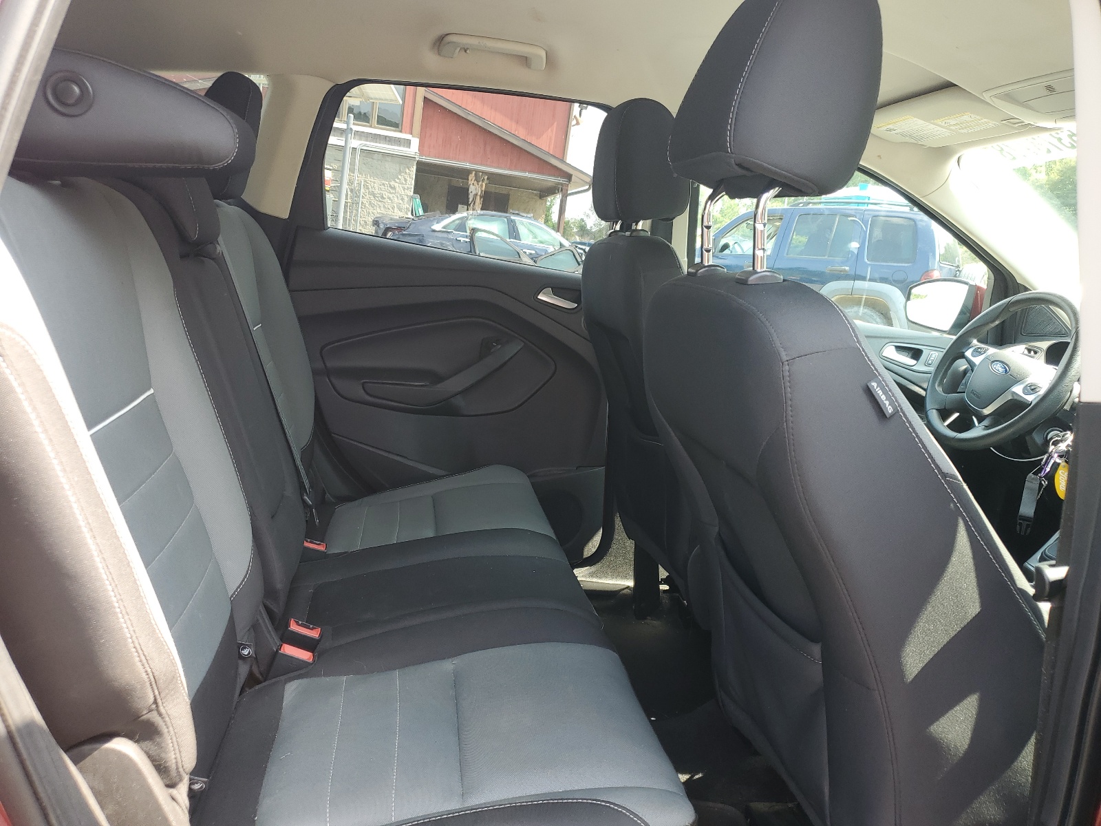 1FMCU9G90FUB02471 2015 Ford Escape Se